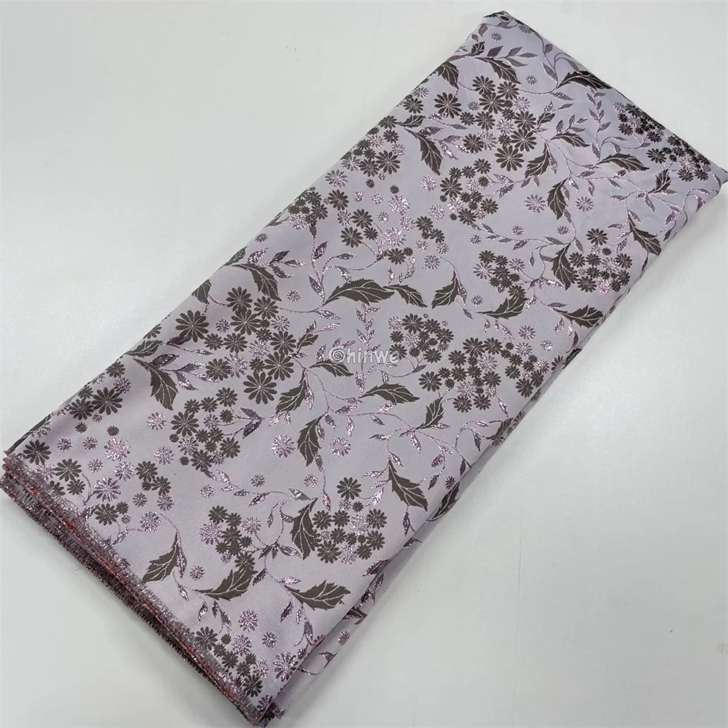 Jacquard Brocade Floral Vine & Daisy Cluster Pattern with Metallic Sheen Lilac Mist & Plum Brocade / 5 yards / 120cm