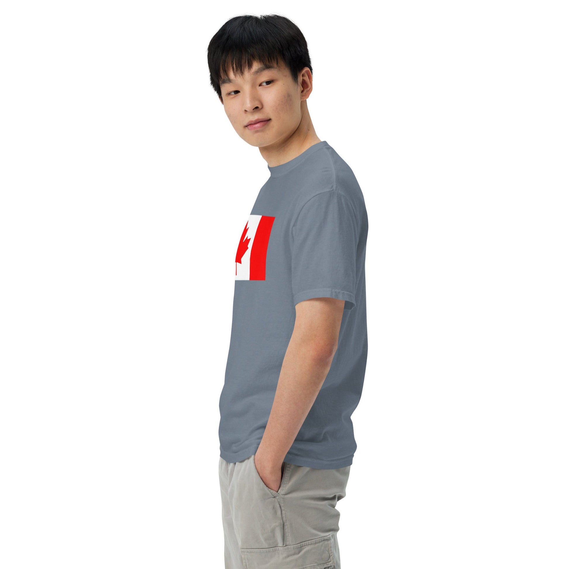 true navy shirt with Canada flag design, 2X large