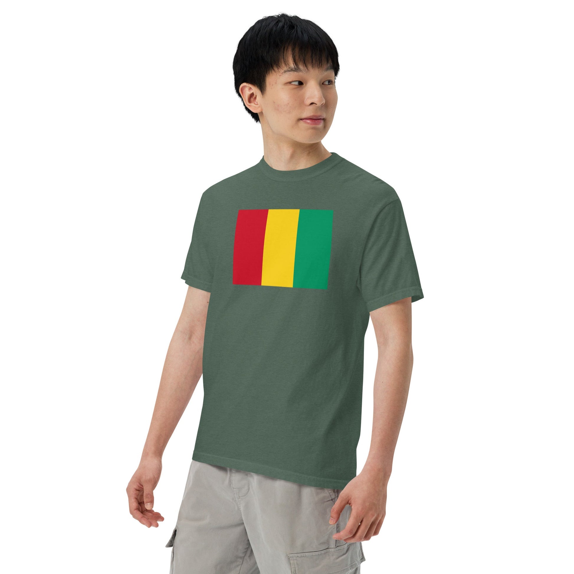 Flag tee representing Guinea in black, 2X large