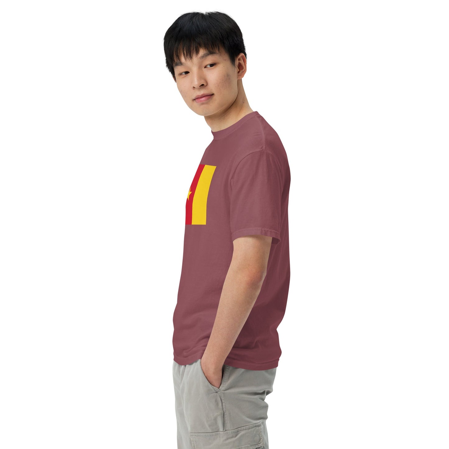 black shirt with Cameroon flag design, 2X large