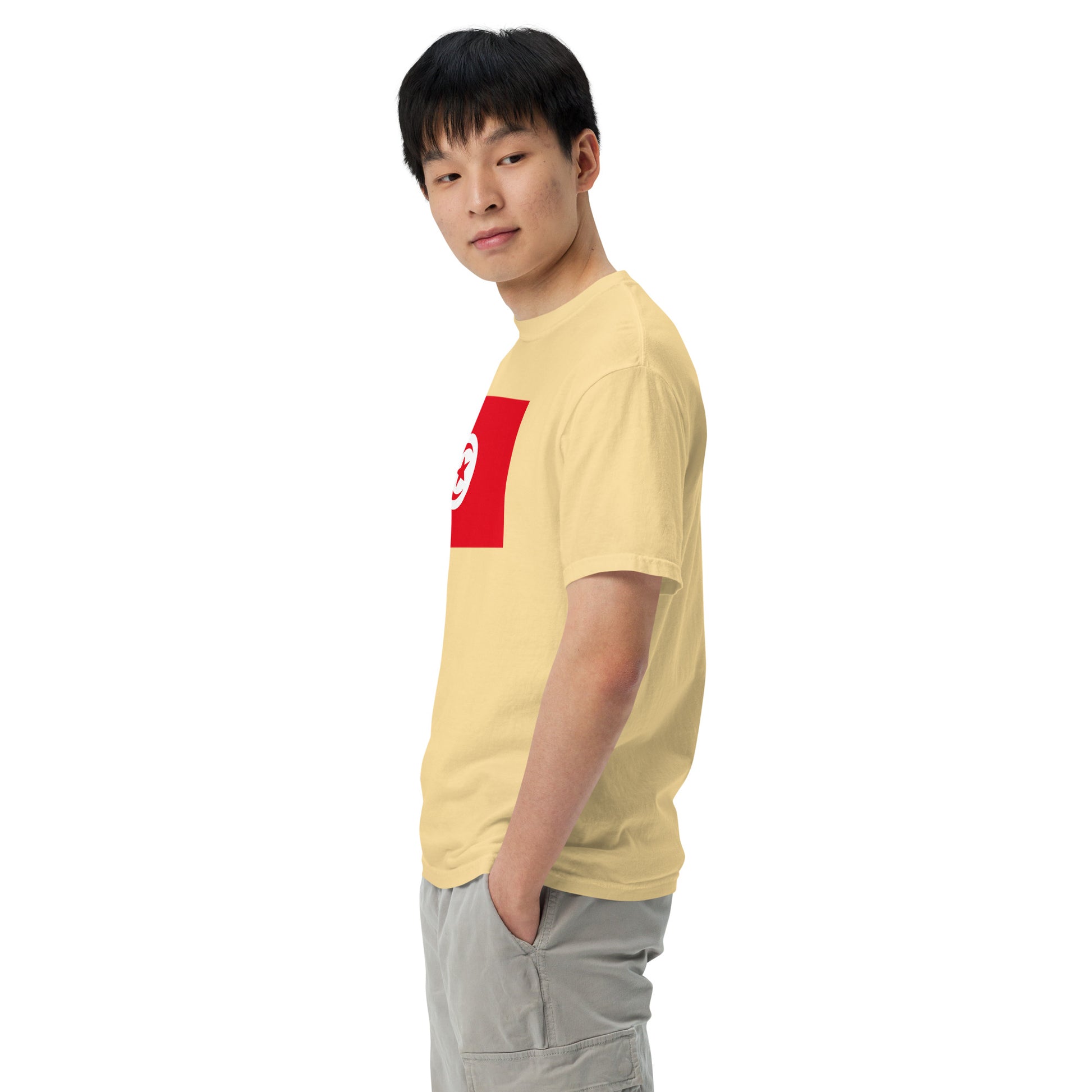 Stylish Tunisia flag t-shirt laid flat, extra large, black