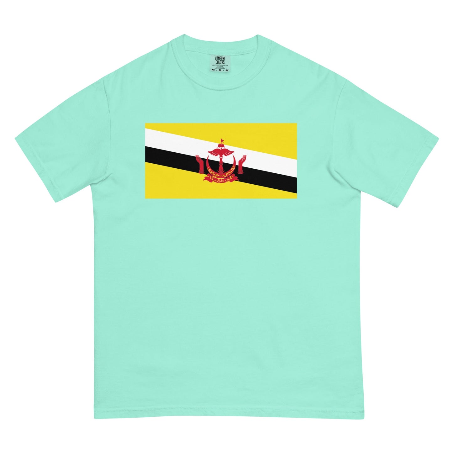 Bold Brunei flag design tee in berry, 2X large
