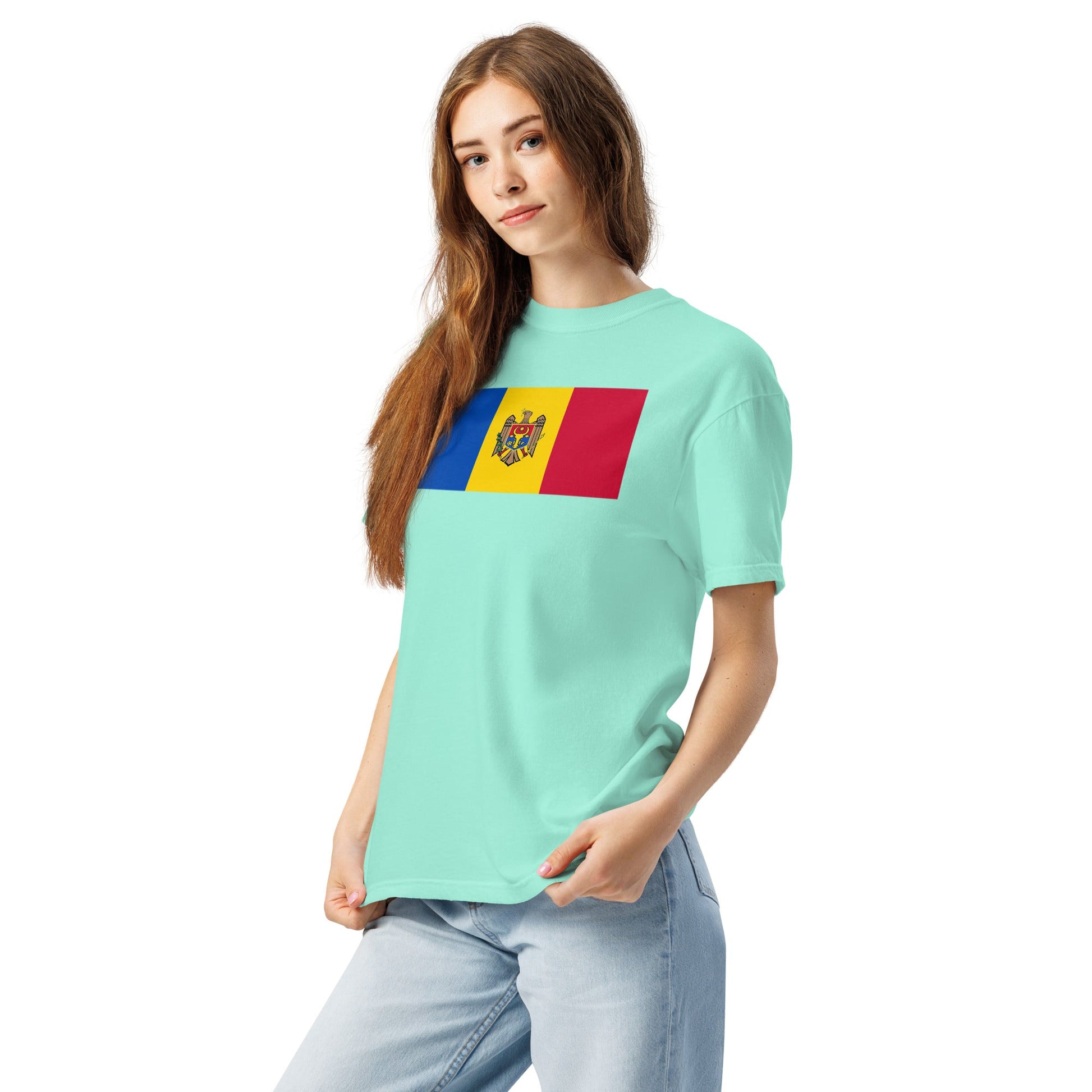 Moldova pride shirt in true navy – unisex, medium