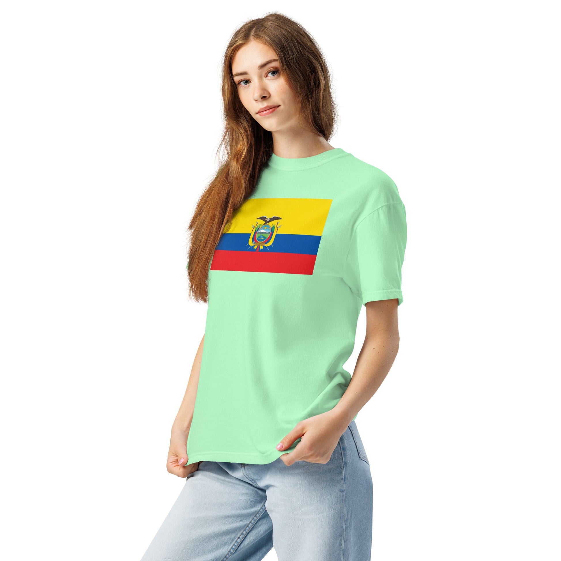 Ecuador pride shirt in berry – unisex, small