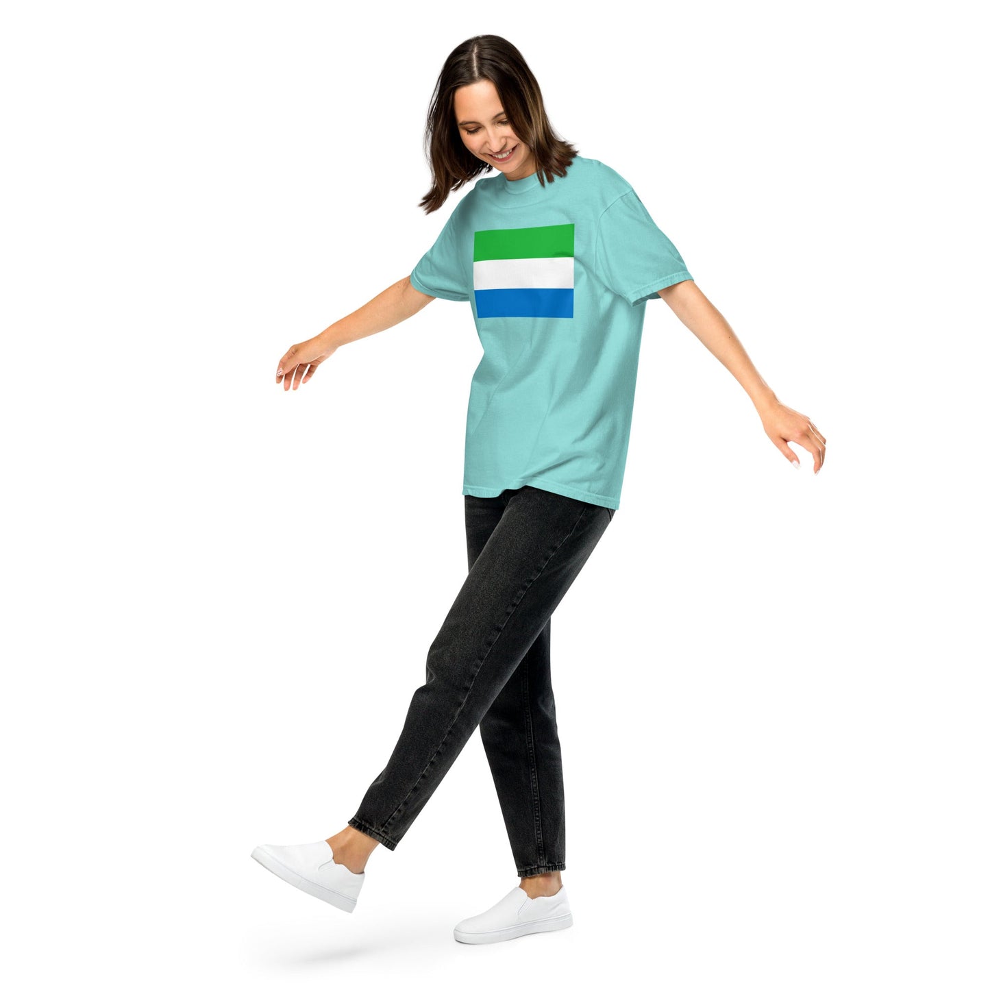 Sierra Leone pride shirt in black – unisex, extra large