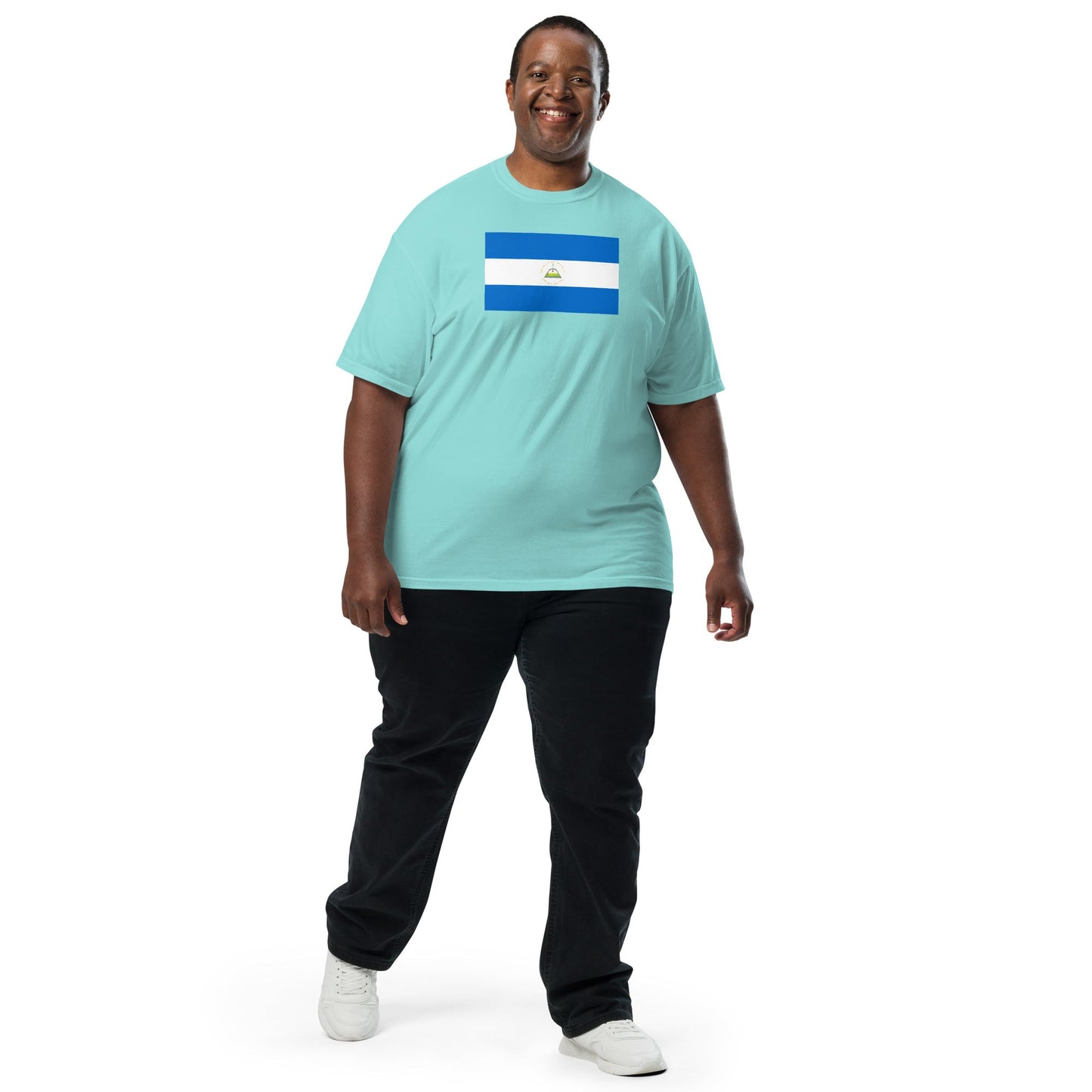 Bold Nicaragua flag design tee in black, 4X large