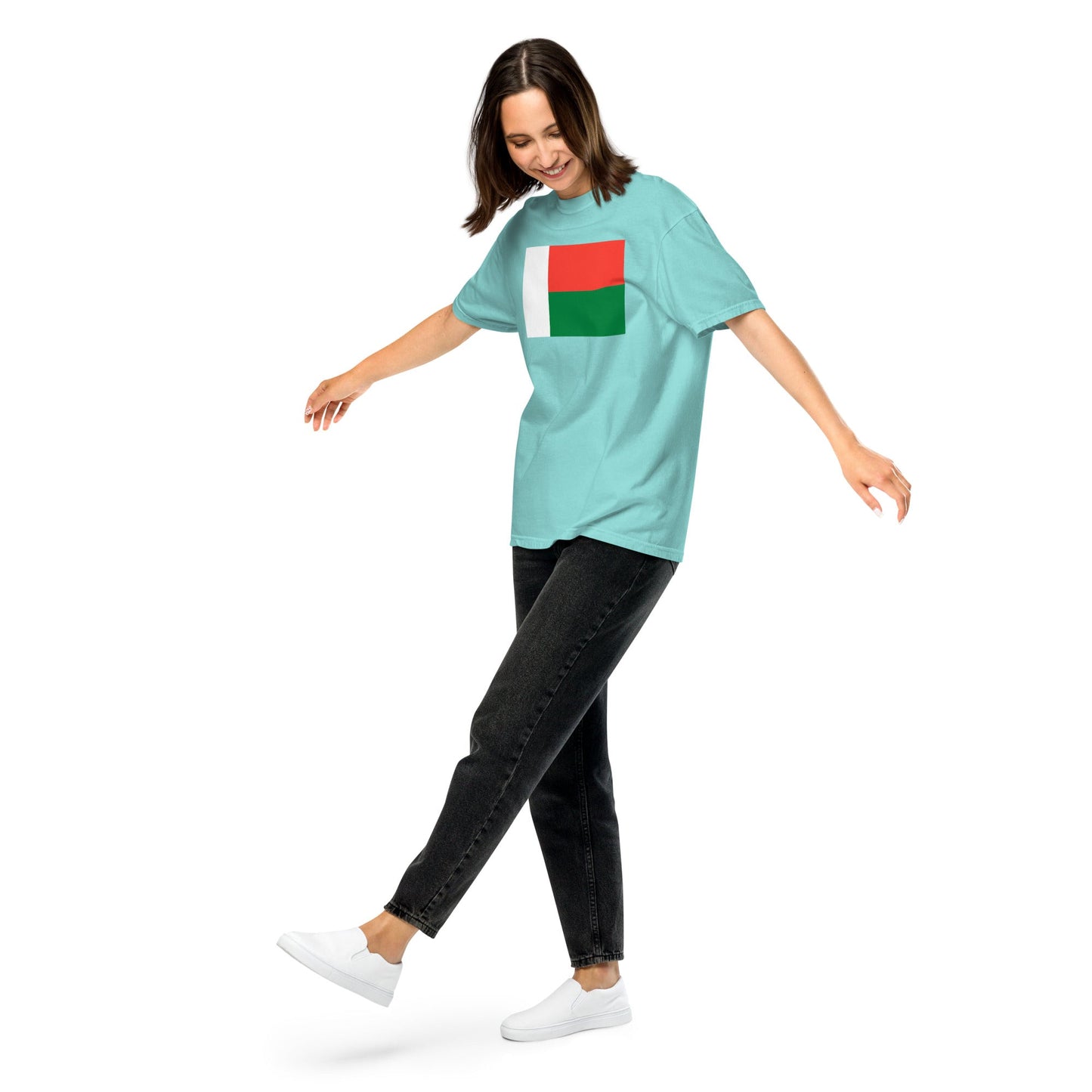 Madagascar national shirt, large, in red