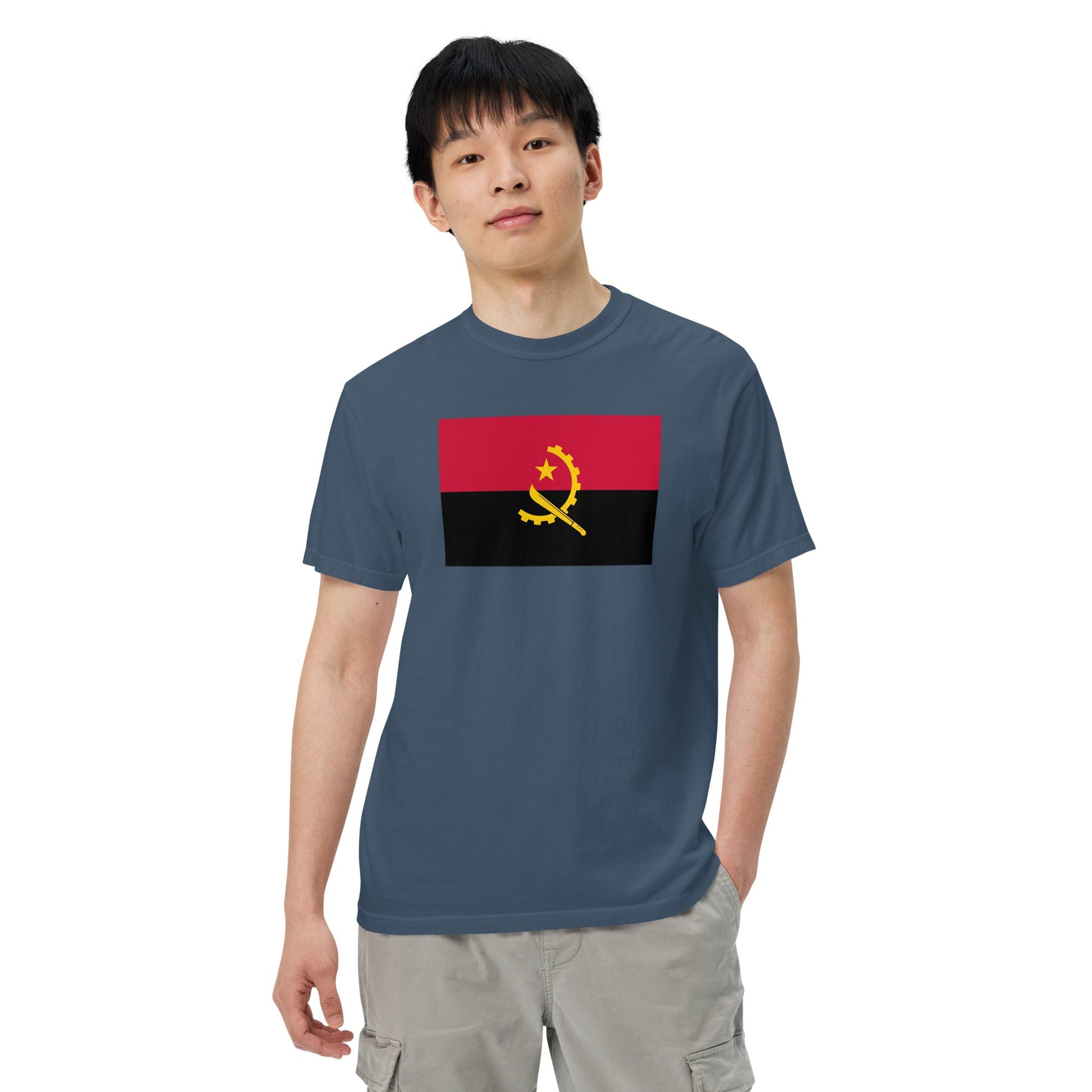 Angola pride shirt in black – unisex, large