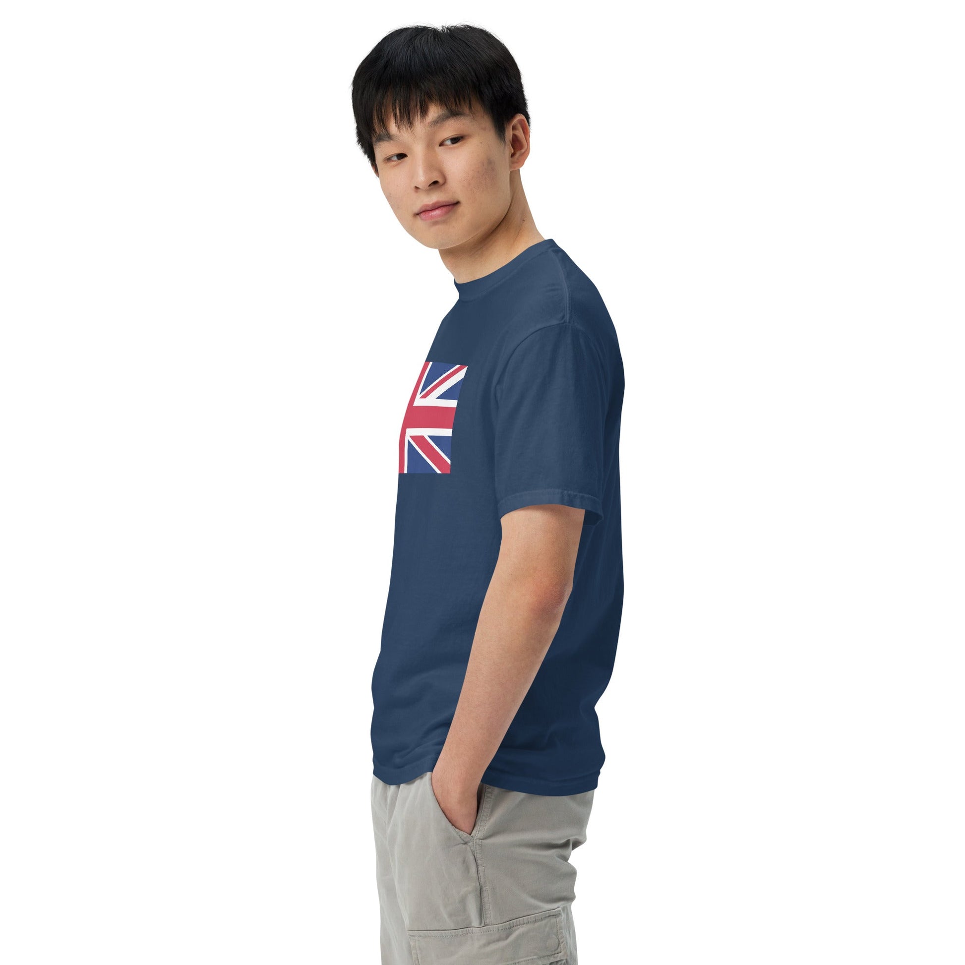 Bold United Kingdom flag design tee in black, 4X large